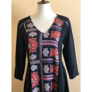Three of something womens Black V-Neck Geo Shrine Storyteller Dress Size 4
